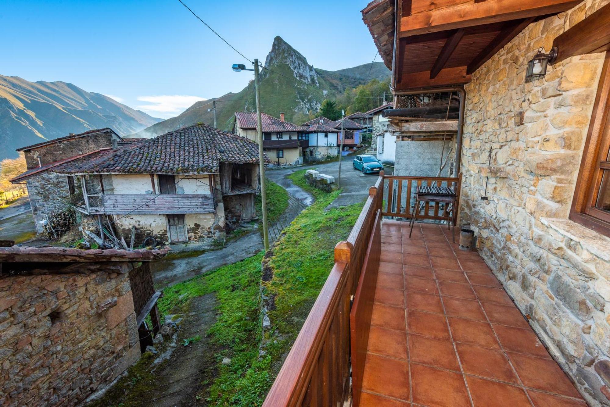 Casa De Ligueria Rozapanera Exterior foto